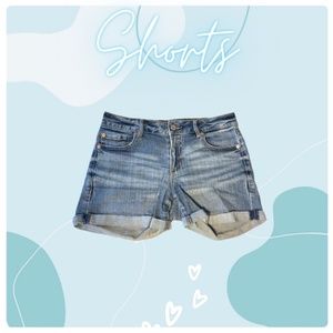Denim stretchy shorts